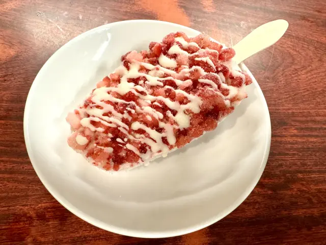 いちごミルクバー