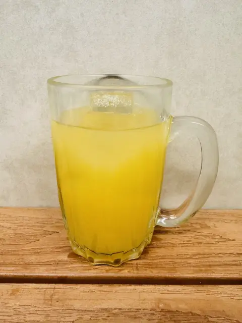 100%パインジュース